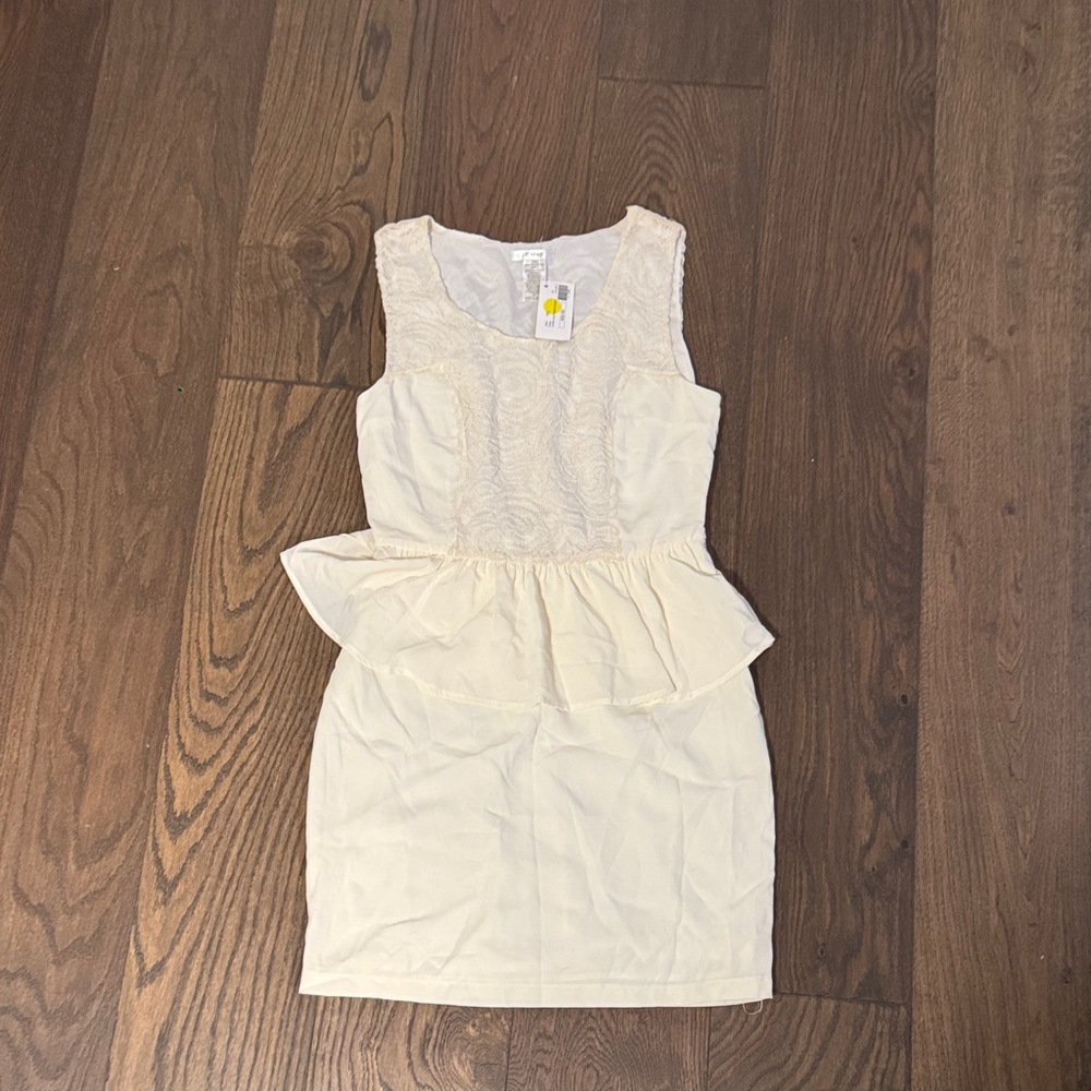 Esley Cream Peplum Formal Dress
